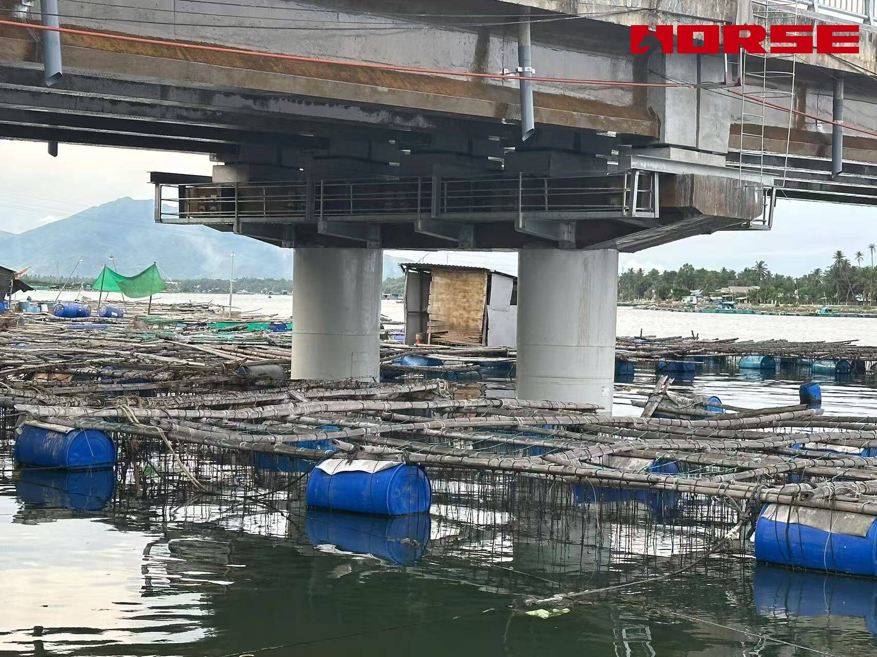 FRP Pile Jakcets For Underwater Concrete Marine Pile Repair And Reinforcement FRP Pile Jakcets For Underwater Concrete Marine Pile Repair And Reinforcement