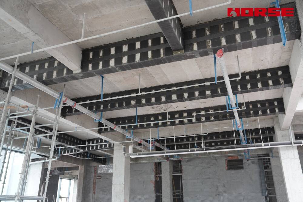 Carbon Fiber Reinforced Four-Story Concrete Railway Station