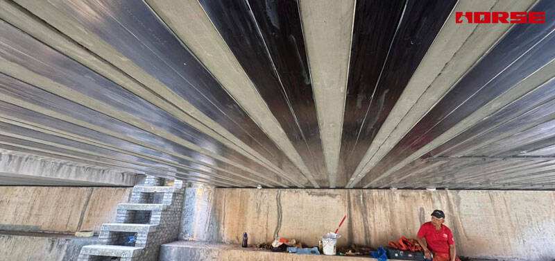 Cracked Bridge Girder Strengthening with Carbon Fiber Plate Cracked Bridge Girder Strengthening with Carbon Fiber Plate