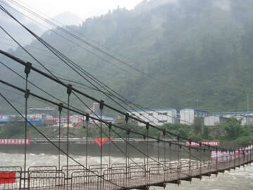 Seismic retrofit of bridges with carbon fiber reinforced polymer